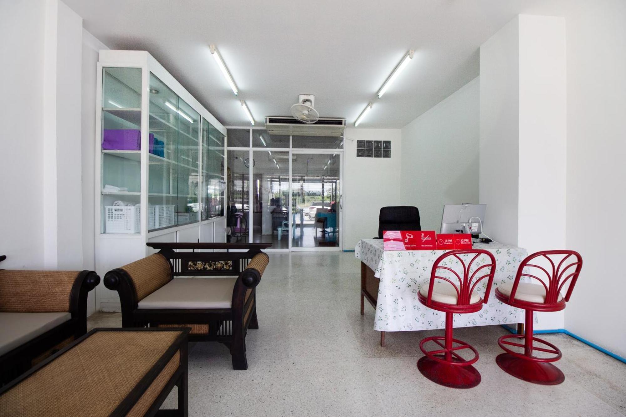 Sabai Place HHQ Extérieur photo